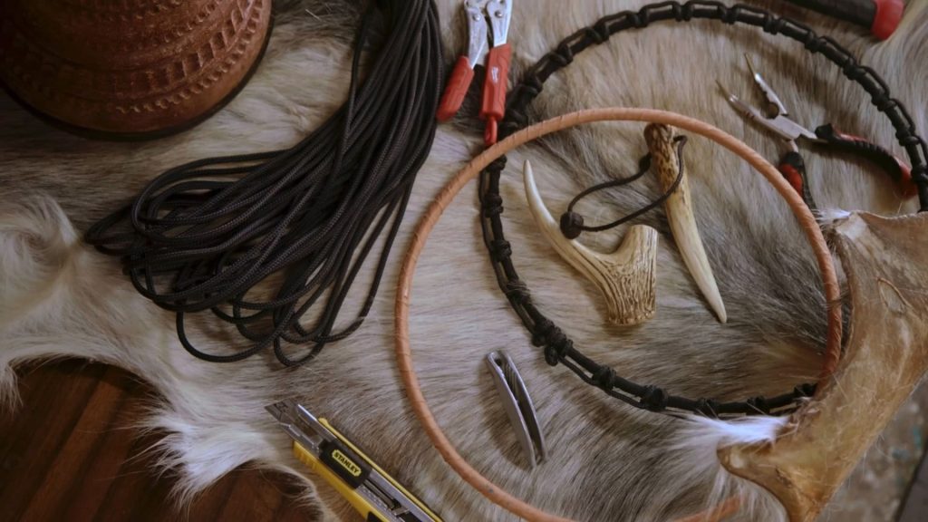 Drum Making Workshop with Elliott Orr at the Torque'n the Drum workshop in Billinudgel. Including Malian drum base shell, vulcan braid black 5 mm rope, skin ring, crown ring, Bryce the Vice (grips), Manley the Stanley, Doug the Tug, Ramone the Bone, Tyron the Bone, Myers the Pliers and one hairy goat skin.