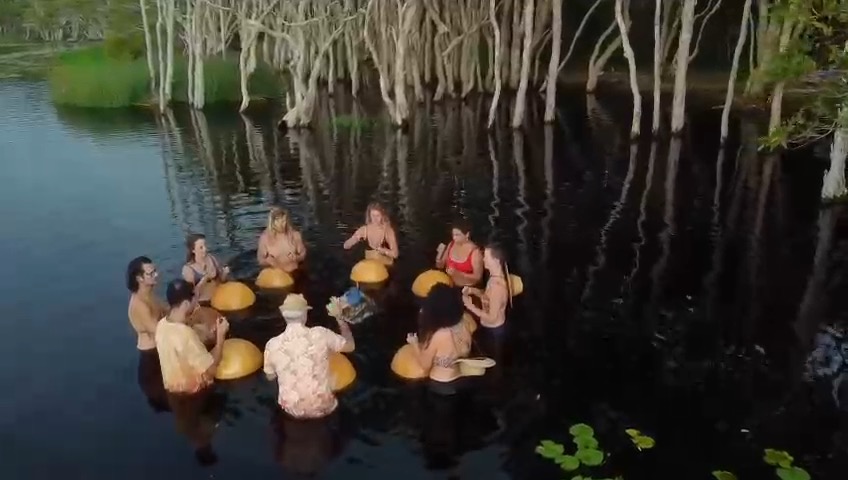 Calabash Gourd and Voice Workshop with Splash Gourdon and Sophia Tuv. Held at Jali or Bunjam we would like acknowledge the Nyangbul people of the Bundjalang Nation. Lake Ainsworth, Lennox Head, Northern NSW. January 7th, 2022